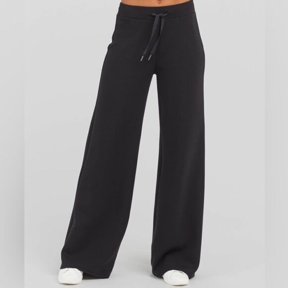 Spanx Air Essentials Wide Leg Crop Pant Black XL Short - Picture 1 of 11